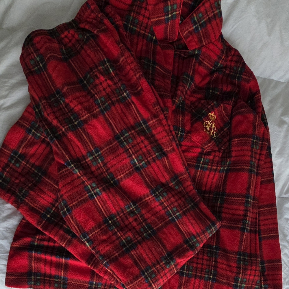Ralph Lauren Red Plaid Pajama Set. These are perfect 😍